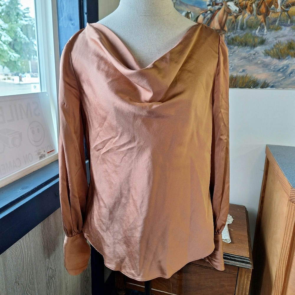 5 a 7 Cing a Sept "Taylee Cowlneck Silk  Desert Rose Blouse" Size S, RN#115562